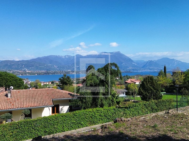 Terreno edificabile in Vendita a Manerba del Garda, 380'000€, 800 m²