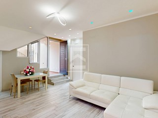 Trilocale in Vendita a Sirmione, 330'000€, 100 m²