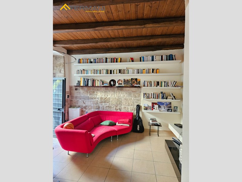 Quadrilocale in Vendita a Ascoli Piceno, 230'000€, 148 m²