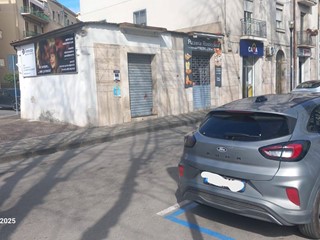 Immobile commerciale in Vendita a Eboli, 50'000€, 37 m²