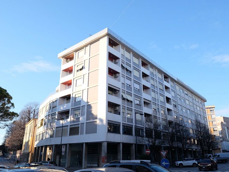 Appartamento in Vendita a Pordenone, 169'000€, 160 m²
