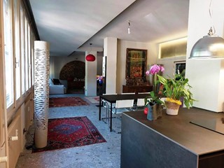 Appartamento in Vendita a Pordenone, 380'000€, 195 m²