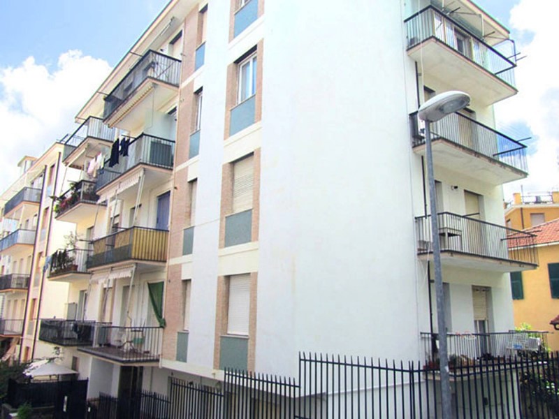 Bilocale in Affitto a Arenzano, 60 m²