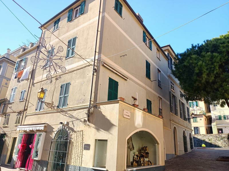 Bilocale in Affitto a Arenzano, 80 m²