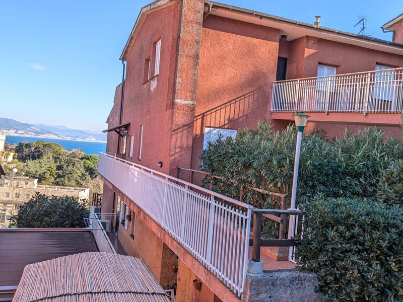 Trilocale in Affitto a Arenzano, 78 m²