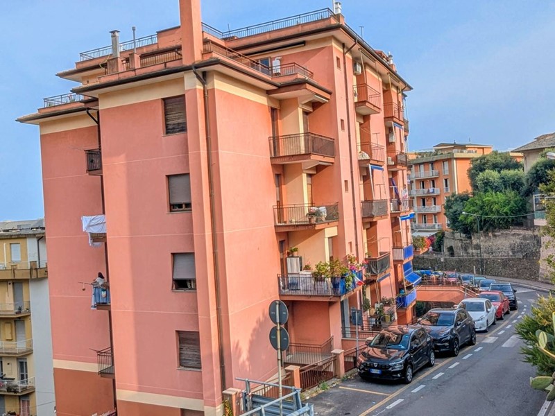 Bilocale in Affitto a Arenzano, 58 m²