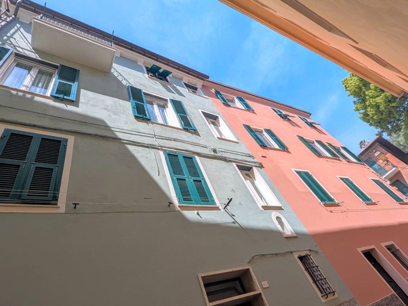 Bilocale in Affitto a Arenzano, 50 m²