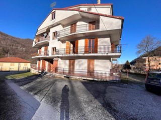 Trilocale in Vendita a Chiusa di Pesio, 44'000€, 70 m²