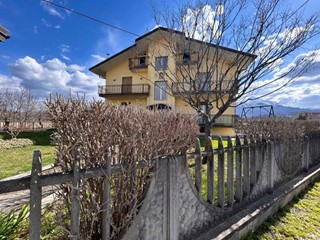 Appartamento in Vendita a Peveragno, 95'000€, 109 m²