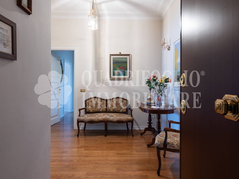 Quadrilocale in Vendita a Roma, 425'000&euro;, 151 m²