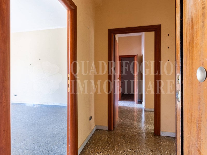 Trilocale in Vendita a Roma, 350'000&euro;, 100 m²