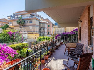 Bilocale in Vendita a Roma, 250'000&euro;, 80 m²