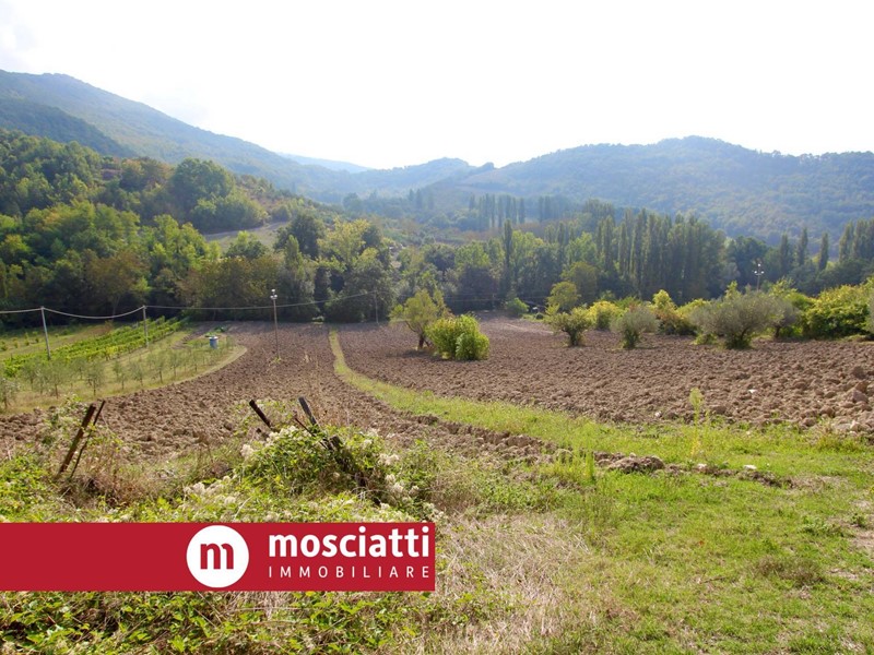 Terreno agricolo in Vendita a Matelica, 18'000&euro;, 11210 m²