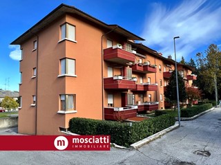 Trilocale in Vendita a Matelica, 74'000&euro;, 96 m²