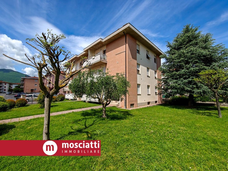 Appartamento in Vendita a Matelica, 145'000&euro;, 105 m²