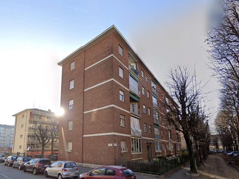 Appartamento in Vendita a Torino, 163'000&euro;, 130 m²
