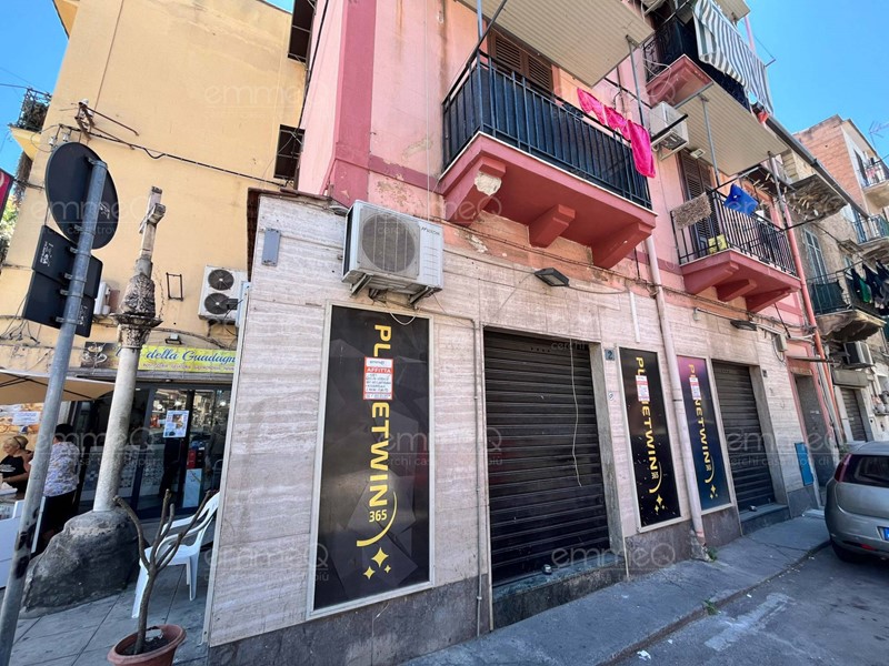 Immobile commerciale in Affitto a Palermo, 1'200€, 115 m²