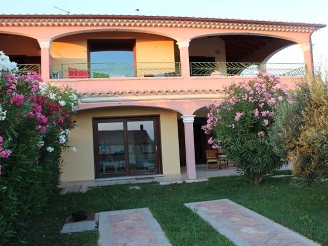 Casa Indipendente in Vendita a Giba, 259'000€, 80 m²