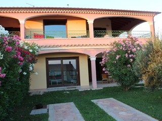 Casa Indipendente in Vendita a Giba, 259'000€, 80 m²