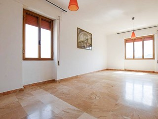 Trilocale in Vendita a Chiaramonti, 93'000€, 93 m²