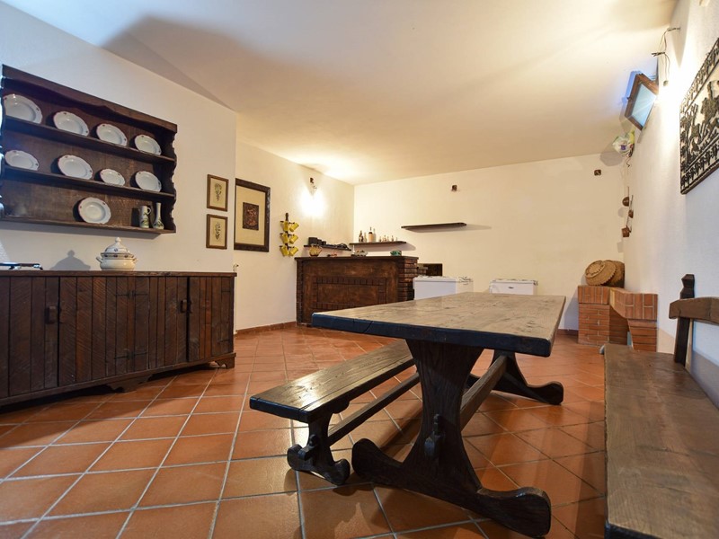 Villa in Vendita a Sassari, 430'000€, 301 m²