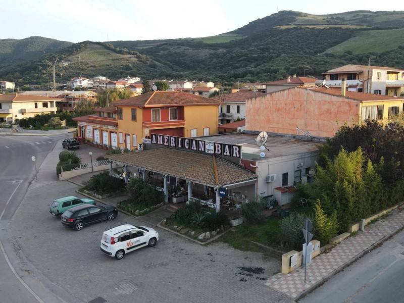 Immobile commerciale in Vendita a Santa Maria Coghinas, 700'000€, 225 m²