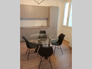 Appartamento in Affitto a Faenza, 1'300€, 150 m²