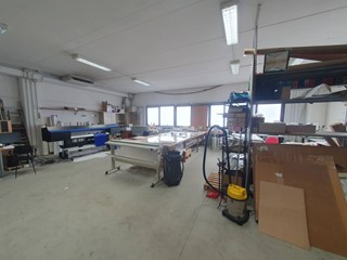 Immobile commerciale in Vendita a Sant'Agata sul Santerno, 195'000€, 220 m²