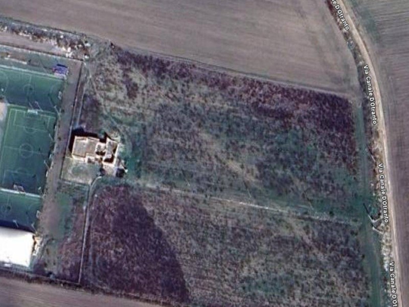 Terreno edificabile in Vendita a Taranto, 650'000€, 27065 m²