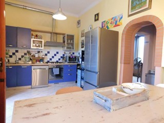 Appartamento in Vendita a Pisa, 225'000€, 100 m²