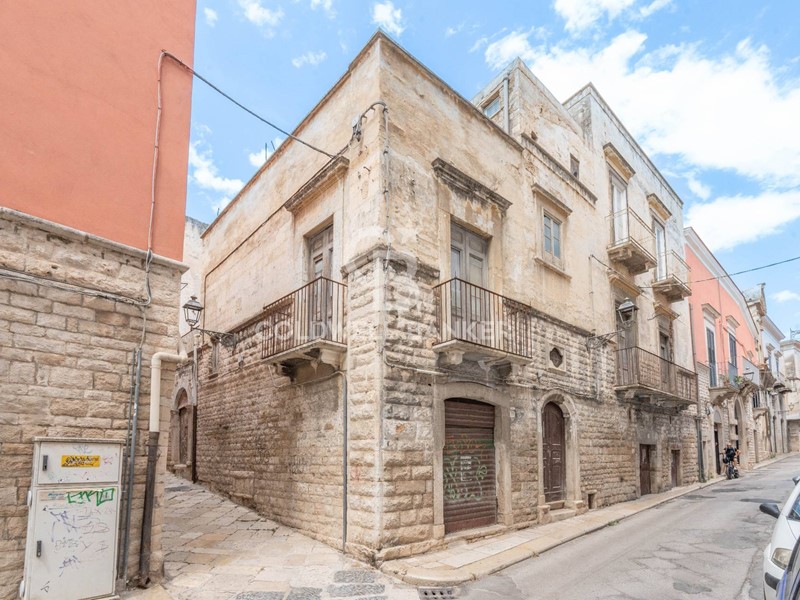 Casa Indipendente in Vendita a Andria, 239'000€, 680 m²