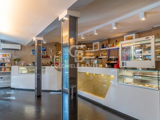 Attività commerciale in Vendita a Andria, 130'000€, 75 m²