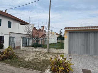 Terreno edificabile in Vendita a Andria, 55'000€, 298 m²