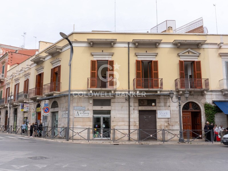 Appartamento in Vendita a Barletta, 300 m²