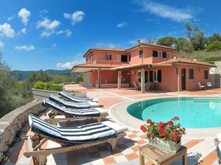 Villa in Vendita a Portoferraio, 5'000'000&euro;, 450 m²