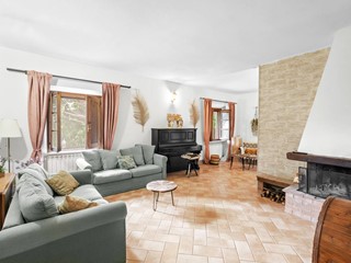 Casa Indipendente in Vendita a Volterra, 720'000€, 239 m²