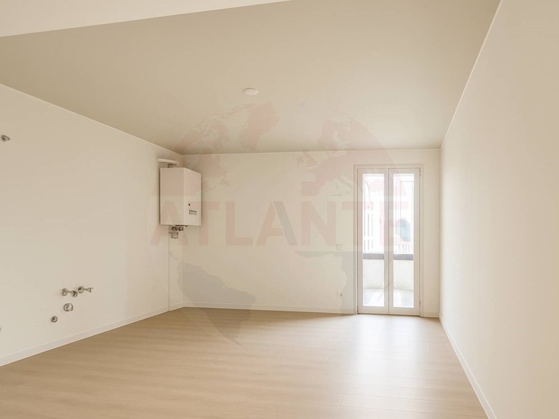 Trilocale in Vendita a Cologne, 220'000€, 120 m²