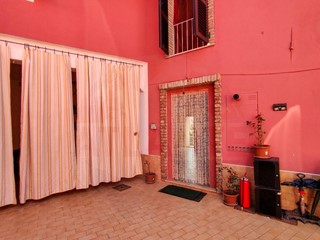 Casa Semi Indipendente in Vendita a Urago d'Oglio, 130'000€, 102 m²