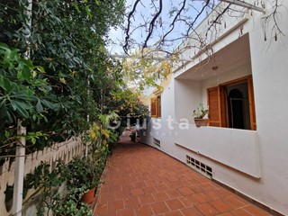 Villa in Vendita a Ostuni, 365'000€, 250 m²