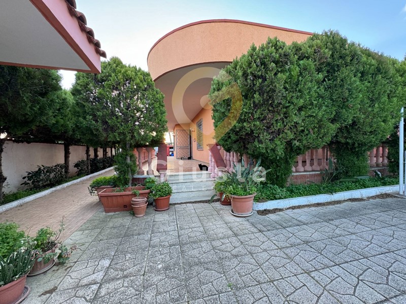 Villa in Vendita a Torchiarolo, 169'000€, 110 m²