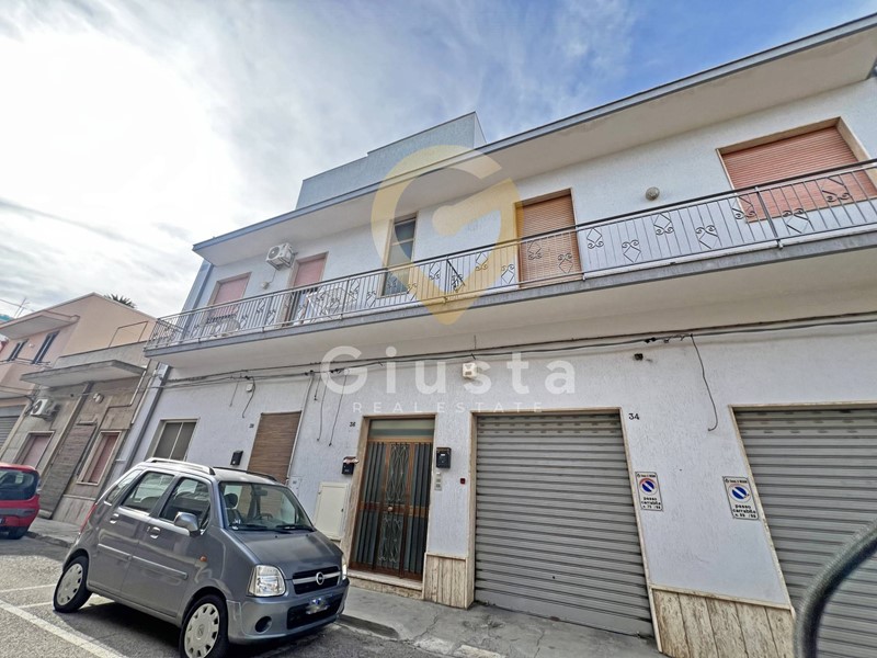 Casa Semi Indipendente in Vendita a Mesagne, 69'000€, 110 m²