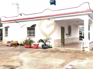 Rustico in Vendita a San Vito dei Normanni, 165'000€, 95 m²