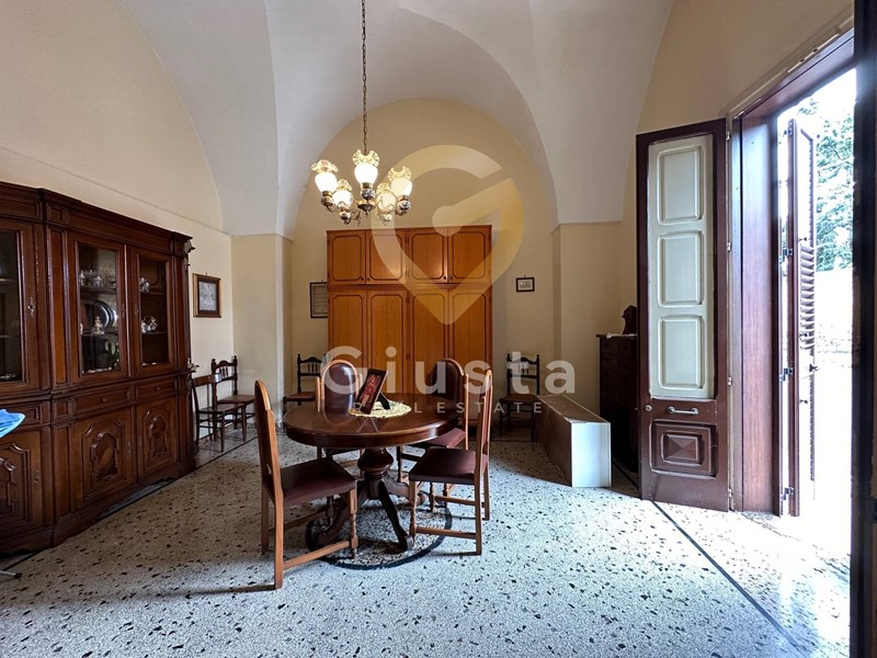 Casa Indipendente in Vendita a Trepuzzi, 59'000€, 95 m²