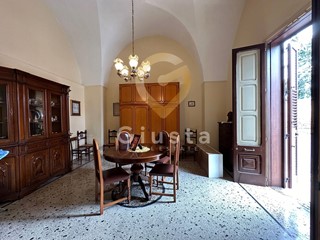 Casa Indipendente in Vendita a Trepuzzi, 59'000€, 95 m²