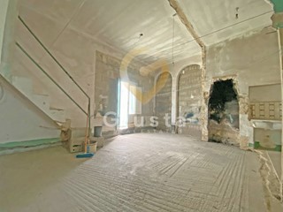 Casa Indipendente in Vendita a Mesagne, 59'000€, 139 m²