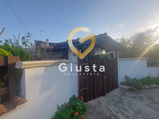 Villa in Vendita a Trepuzzi, 57'000€, 62 m²