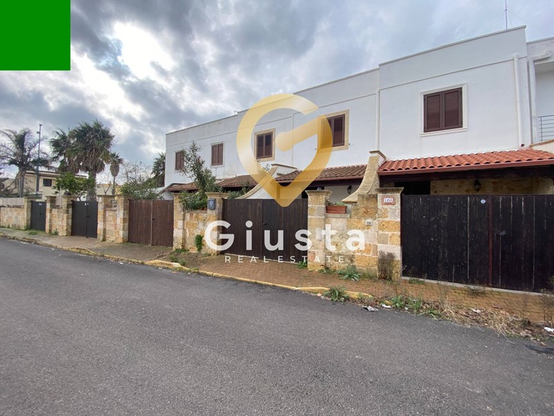 Villetta a schiera in Vendita a Torchiarolo, 119'000€, 71 m²