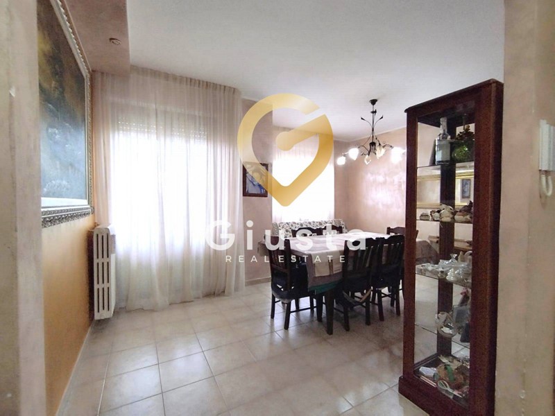 Quadrilocale in Vendita a Brindisi, 109'000€, 93 m²
