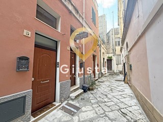 Casa Indipendente in Vendita a Brindisi, 244'000&euro;, 200 m²