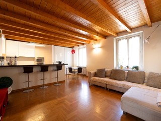 Quadrilocale in Vendita a Gallarate, 295'000€, 132 m²